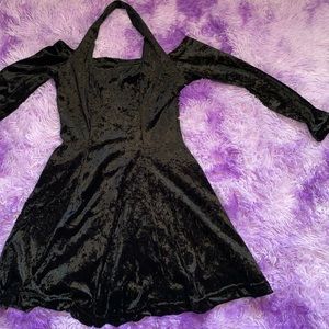 Crushed Velvet Quarter Sleeve Halter Dress